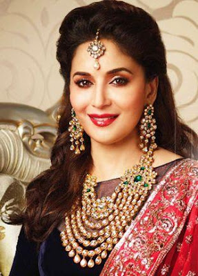 MADHURI DIXIT HD WALLPAPER FREE DOWNLOAD 14