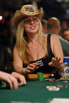 girls and poker