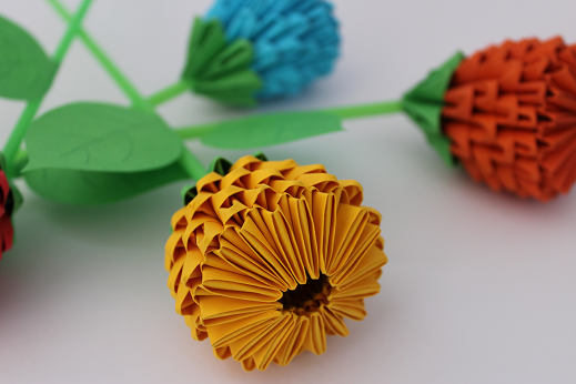 DIY-Basteltipp für eine 3D-Origami-Blume von Ars Vera