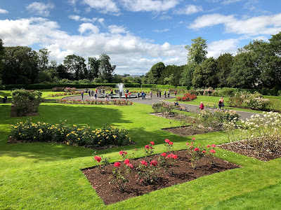 Der Rosenhof von Kilkenny Castle