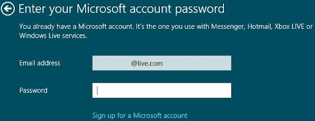 Windows 8, paramètres PC, entrez votre mot de passe de compte Microsoft. Tapez le mot de passe de votre compte Microsoft pour passer du compte local à un compte Microsoft. Cliquez sur Suivant.