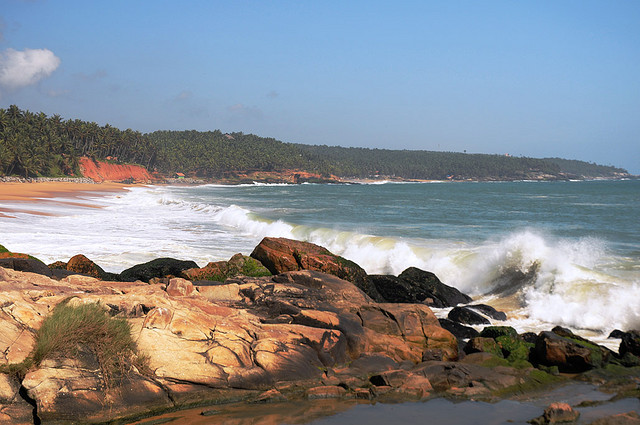 Kovalam - Rocky Walk overlooking the beach