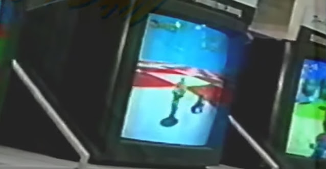 Imagem de suposto modo multiplayer em Super Mario 64 capturadas de uma TV em evento.