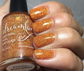 Dreamland Lacquer: Halloween Trio 2016 - Plastic Pumpkin