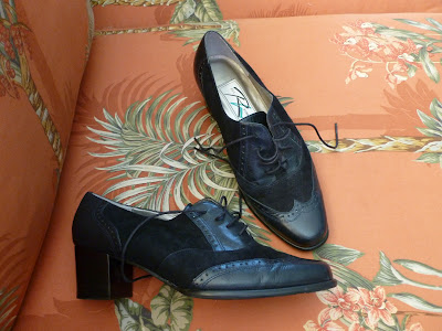 navy leather heeled oxfords shoes