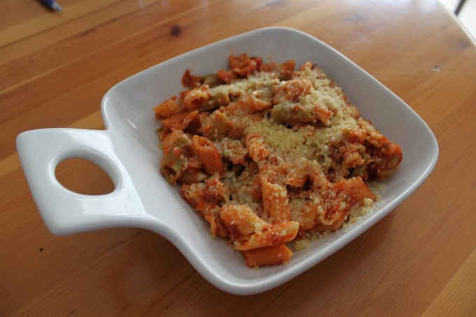 Macarrones con Jamón y tomate