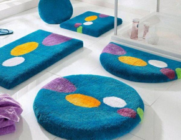 jolis-tapis-de-toilettes