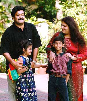 mohanlal family pictures  