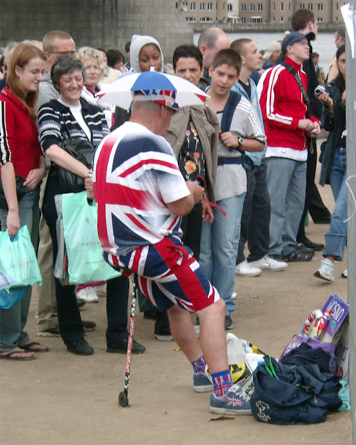 Spectators at David Blaine's Above the Below, Potters Fields Park, London