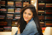 Sushma raj new glam pics-thumbnail-2