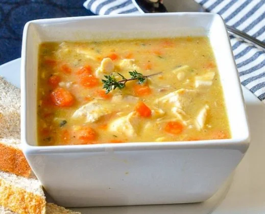 CHICKEN LENTIL SOUP – WITH CARROTS, CELERY AND THYME