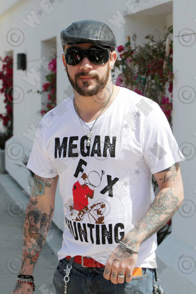 aj mclean and rochelle deanna karidis. AJ McLean - Out in Malibu