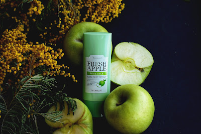 skinfood_fresh_apple_pore_pack_swatch