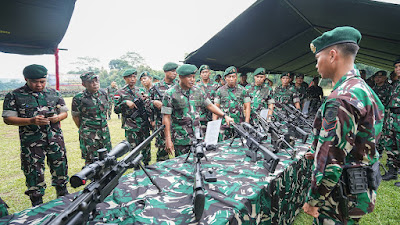    Pangkostrad Periksa Kesiapan Operasi Satgas Kostrad