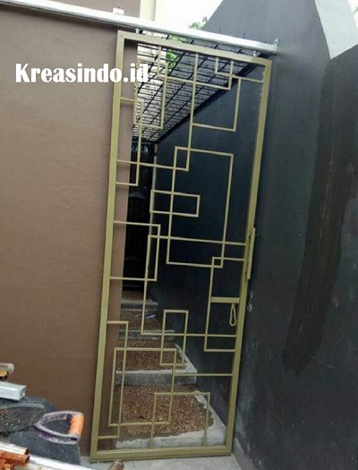 Harga Berbagai Macam Model Pintu Kawat Nyamuk Besi Minimalis dan Tempa Terbaru Harga Bersaing