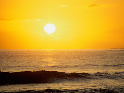 Fotografías de playas al amanecer