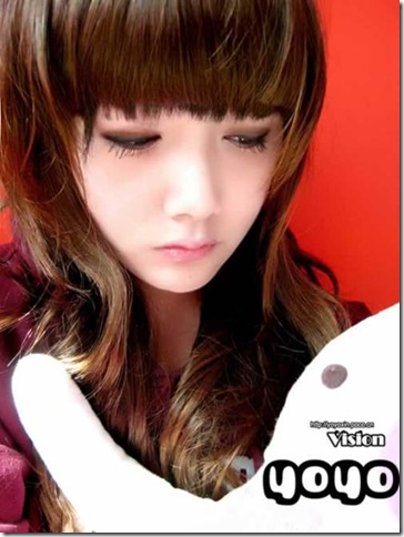 emo girls yoyo (3)