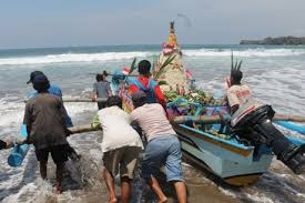 Larung seajai Jawa