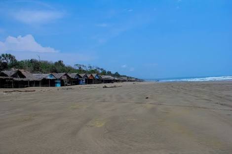 10 Destinasi Pantai Banten Selatan Nan Sangat Indah Yang Wajib Anda Kunjungi