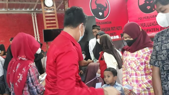 Buka Bersama Anak Yatim Piatu dan PAC Pati Kota di Rumah Aspirasi Noto Subianto