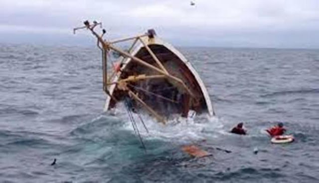 BASARNAS MENEMUKAN JASAD NELAYAN YANG TERKENA GULUNGAN OMBAK 10 METER DI PANTAI SAMAS