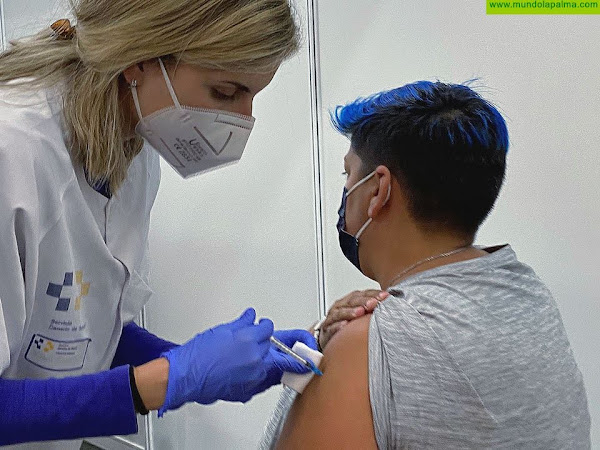 Canarias inicia hoy la inoculación contra la covid-19 con las nuevas vacunas adaptadas a las variantes de Ómicron