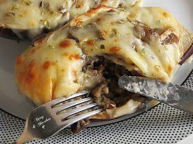 Berenjenas rellenas de champiñones y queso – Mushroom and cheese stuffed eggplants