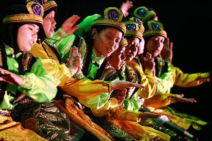 Tarian Daerah yang ada di Indonesia - Tarian Tradisional