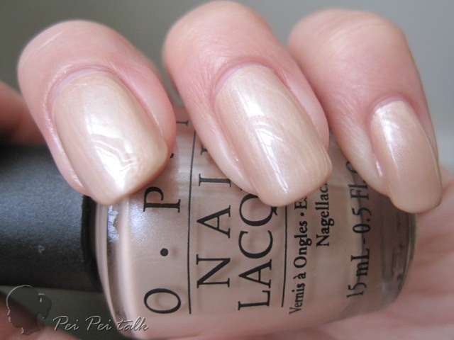 OPI B79-Sand in My Suit