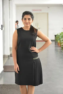 Actress Niveda Thomas Stills At 118 Movie Interview 