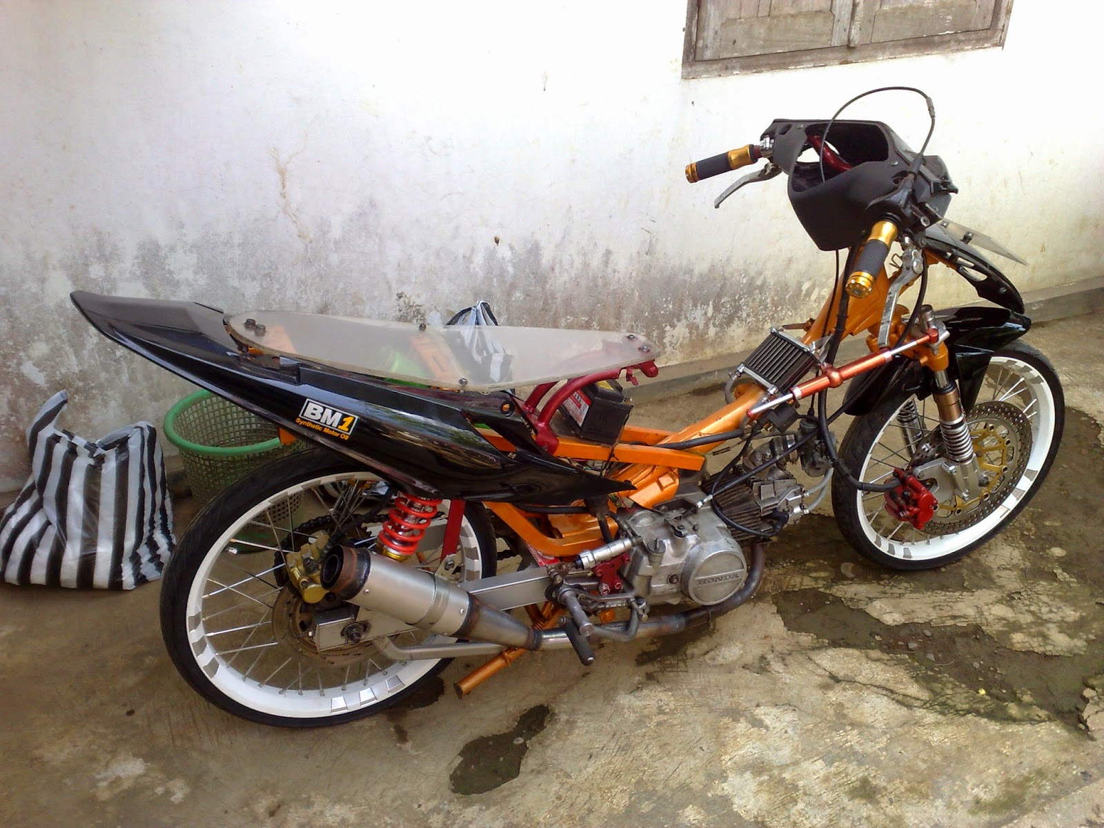 MESIN MOTOR COPOTAN MODIFIKASI MOTOR