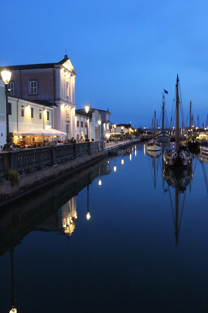 Porto canale all'imbrunire