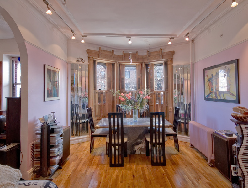 Victorian Interior Windows