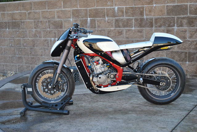 DSR GP 250R Cafe Racer