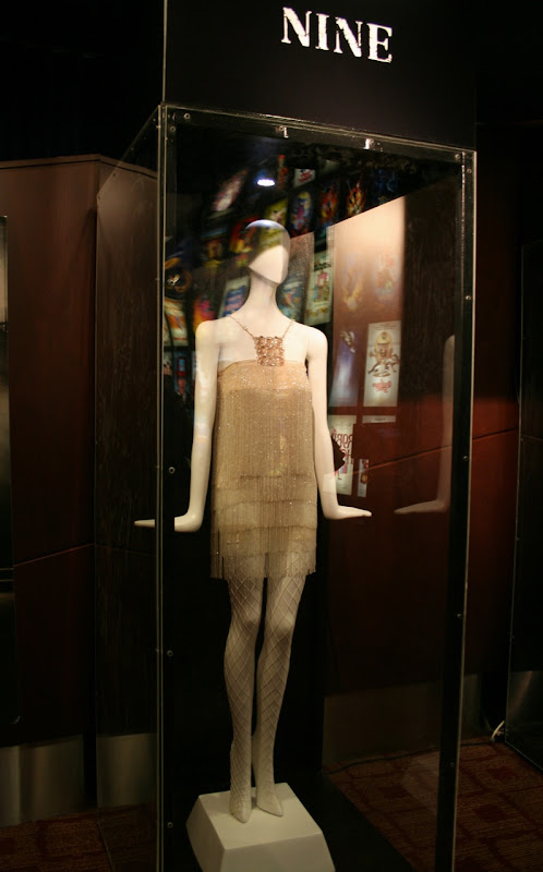 Kate Hudson's finale movie costume in Nine