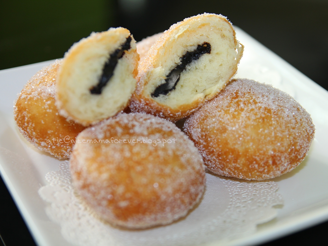 StoriesofLife: Bavarian Donut jadi Donat Inti Coklat