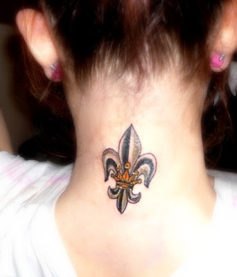 The Best Tattoos Female Neck Tattoo With Butterfly Designs