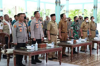 Dua Kapolres Hadiri Rakor Penanggulangan Penyakit PMK Bersama Bupati Madiun