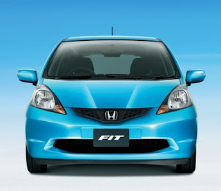 Honda Fit-2009-sexy-model-picture