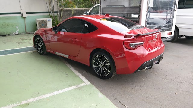 PHOTOS: Toyota 86 - Interior And Exterior