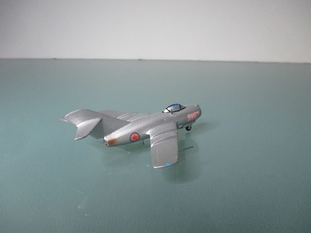 1/144 MiG 15 North Korea diecast metal aircraft miniature