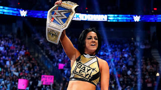 WWE Supershow Down SmackDown Bayley 