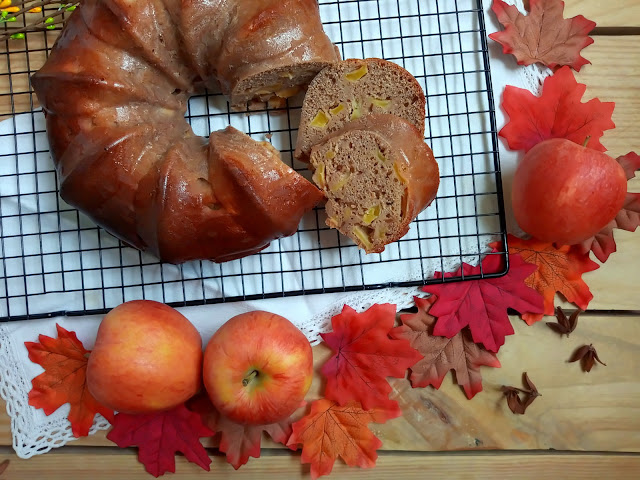 Bundt cake de vino, canela y manzana en CrockPot (olla de cocción lenta) Bizcocho, moscatel, recetas de otoño, horno, desayuno, postre, merienda. Cuca