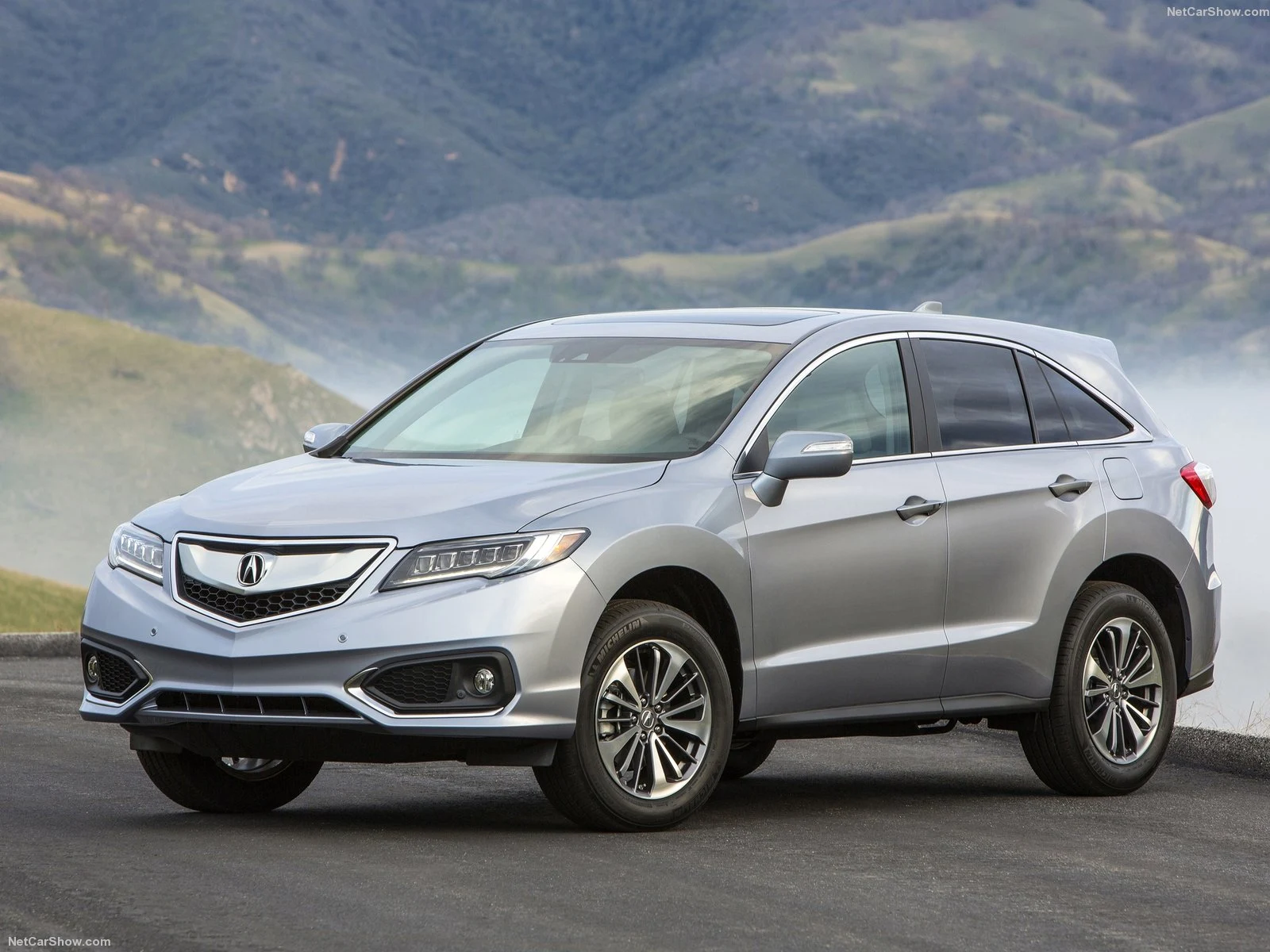 Hình ảnh xe ô tô Acura RDX 2016 & nội ngoại thất