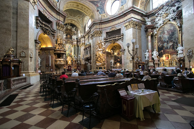 Peterskirke-Vienna