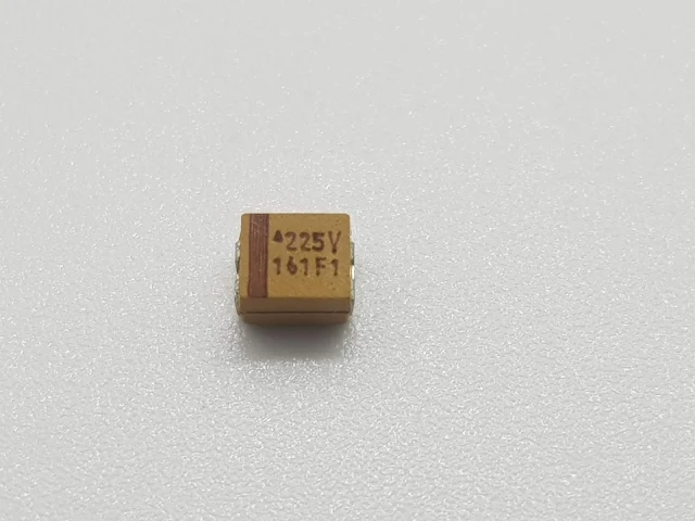 SMD   Tantalum Capacitor