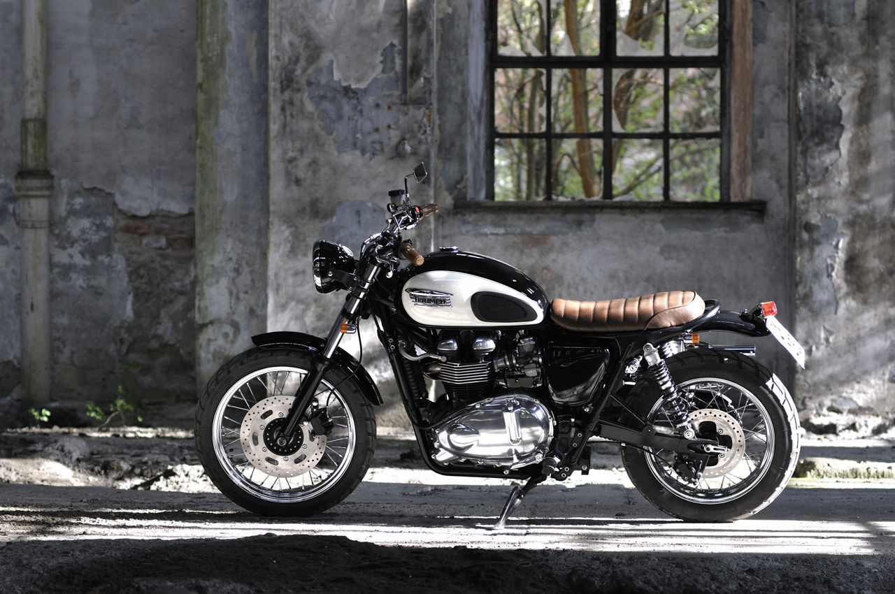 triumph scrambler custom seat Scrame'd Thrux