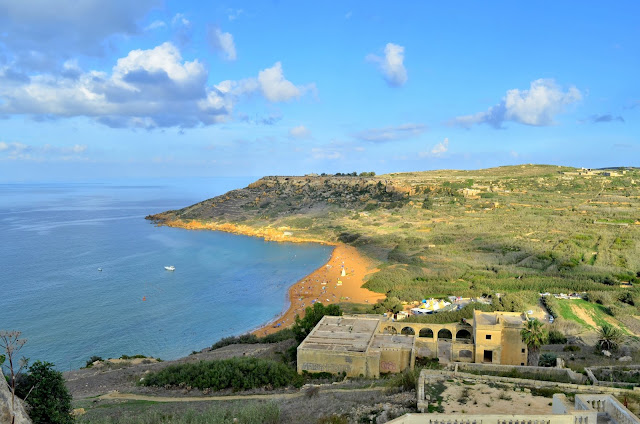 ramla bay calypso cave malta gozo playa