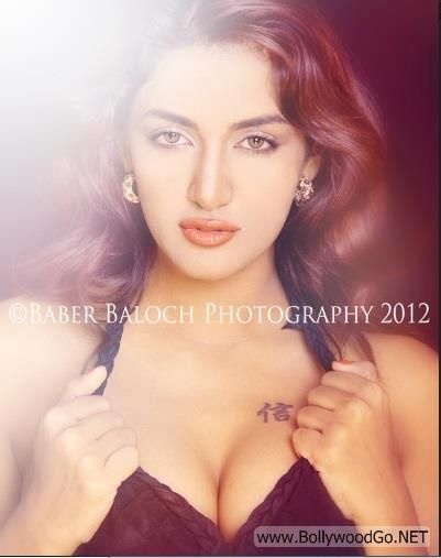 Mathira+hot+(7)