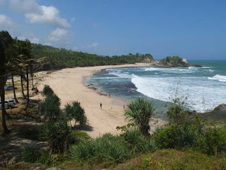 Daerah Wisata Pantai Klayar